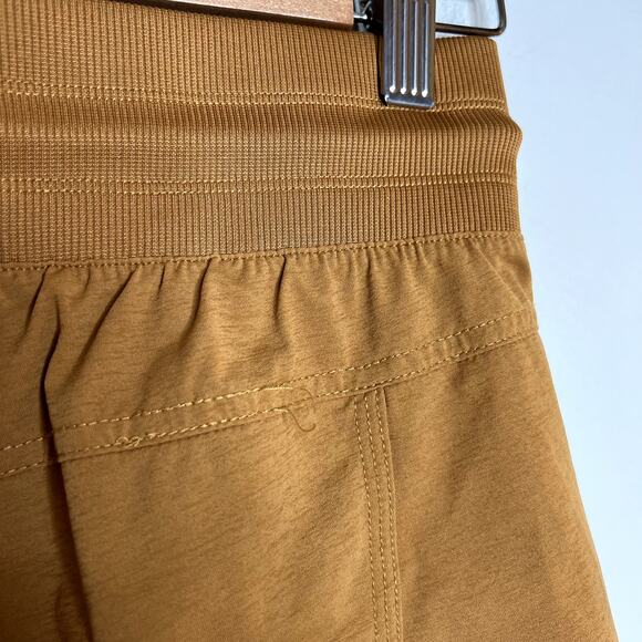 Zyia Dark Khaki Canyon Shorts LAST CALL - Picture 3 of 4